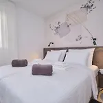 Punkt Des Lebens 1 By Interhome Daire